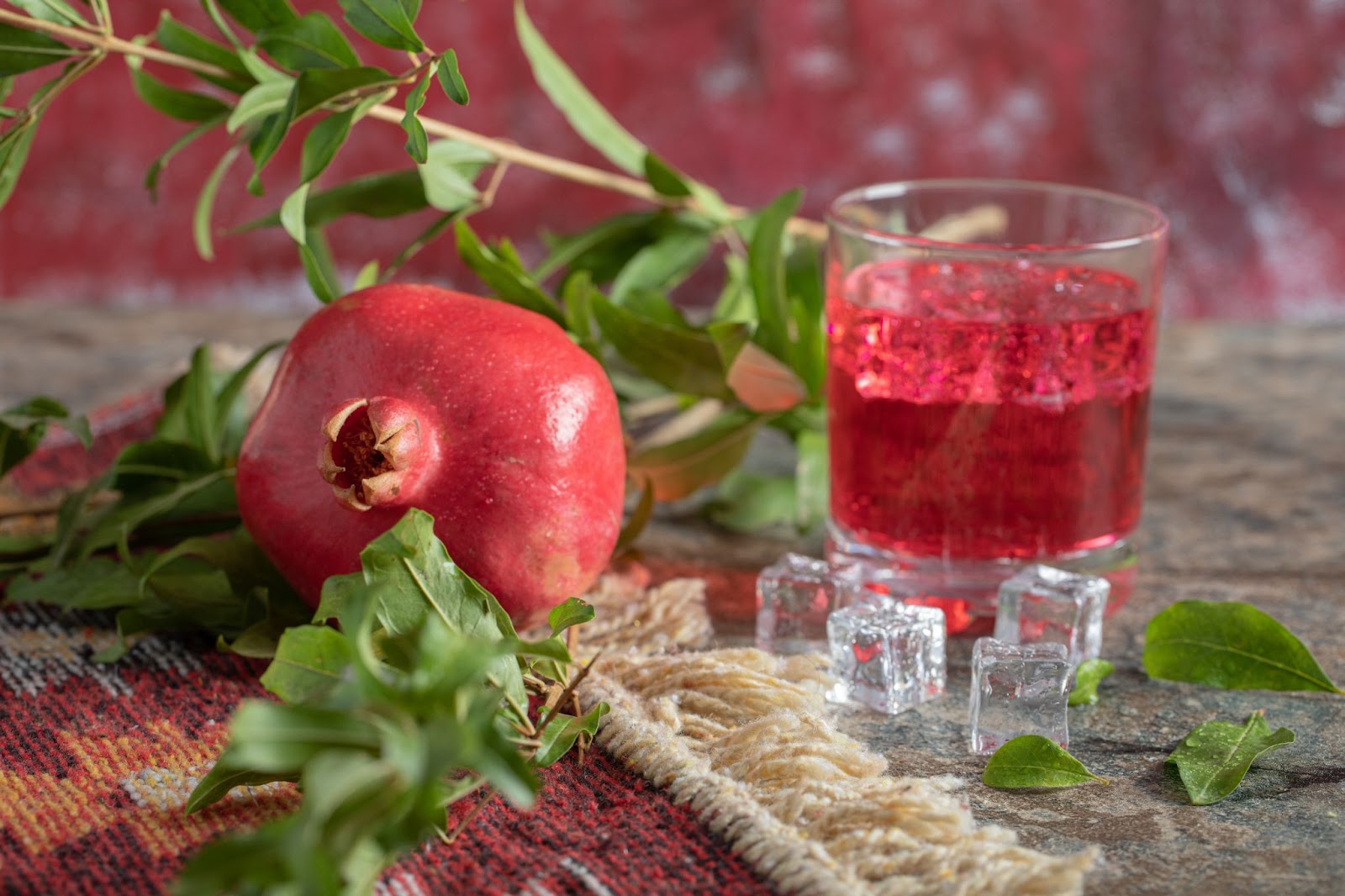 Pomegranate Juice to lower blood pressure