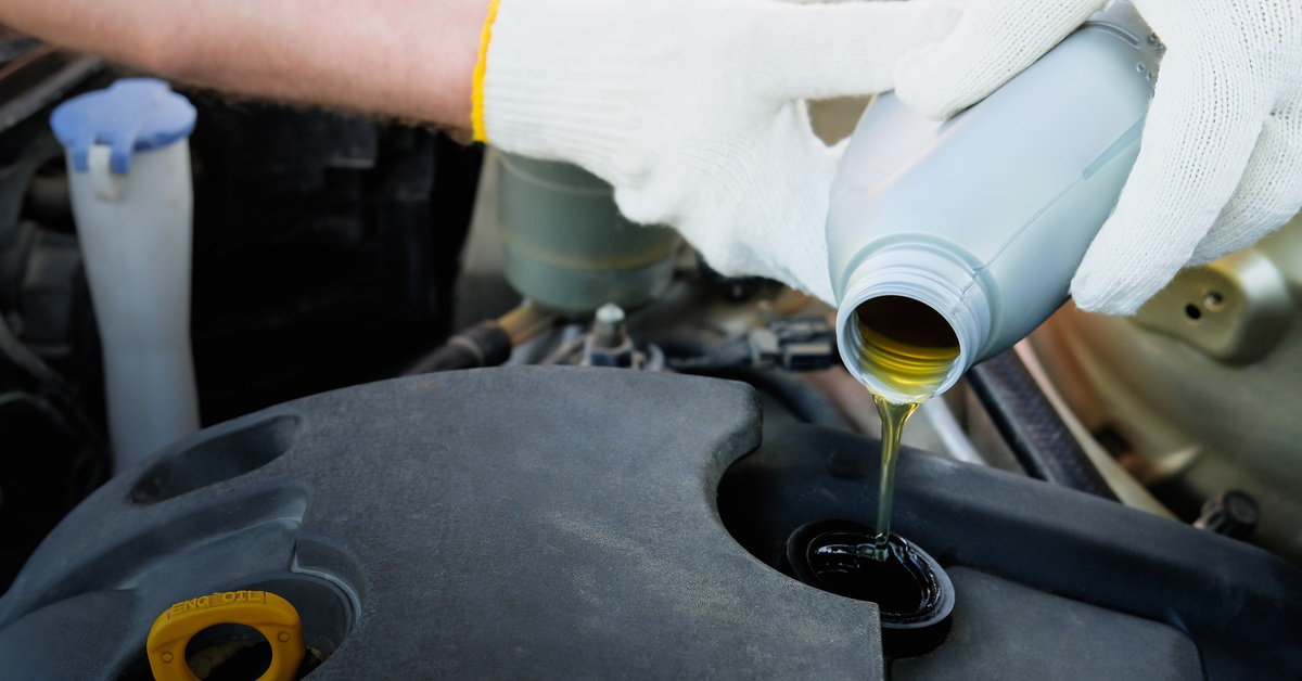 How Much Does It Cost to Change Engine Oil in a Bike?